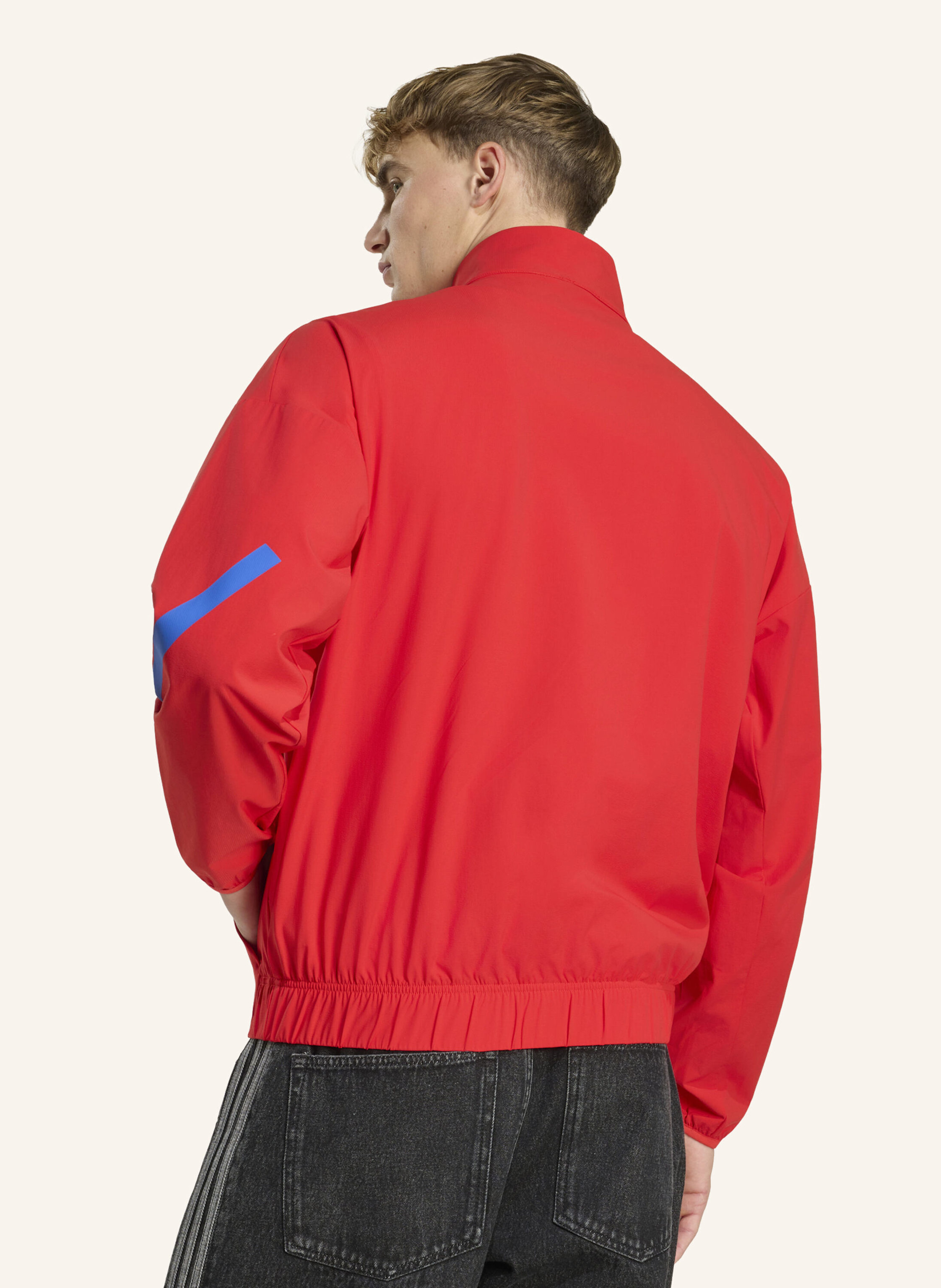 Thumbnail - Adidas Fc Bayern München Z.N.E. Anthem Jacke rot