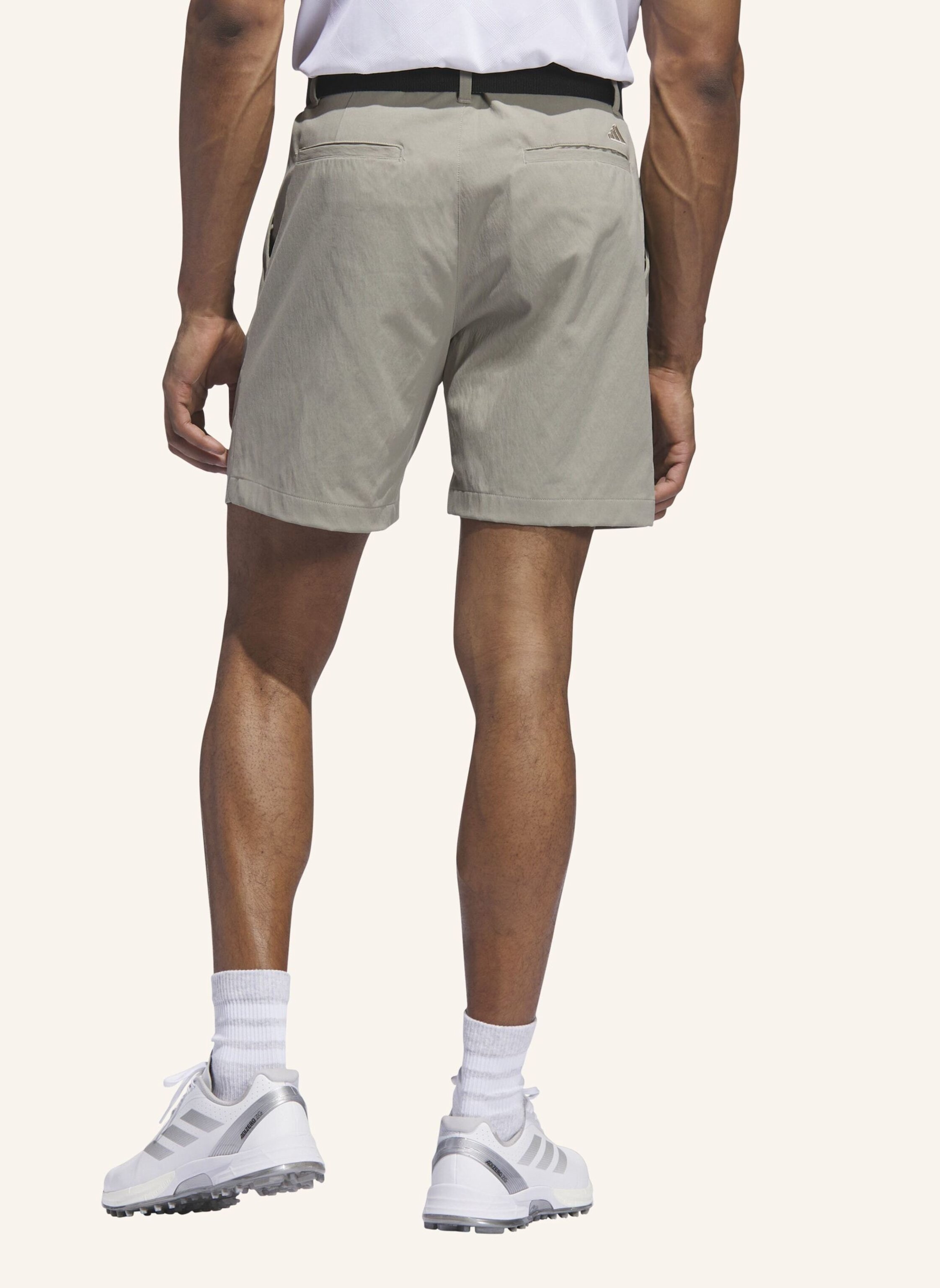 Thumbnail - Adidas Go-To Pleated 7-Inch Shorts beige