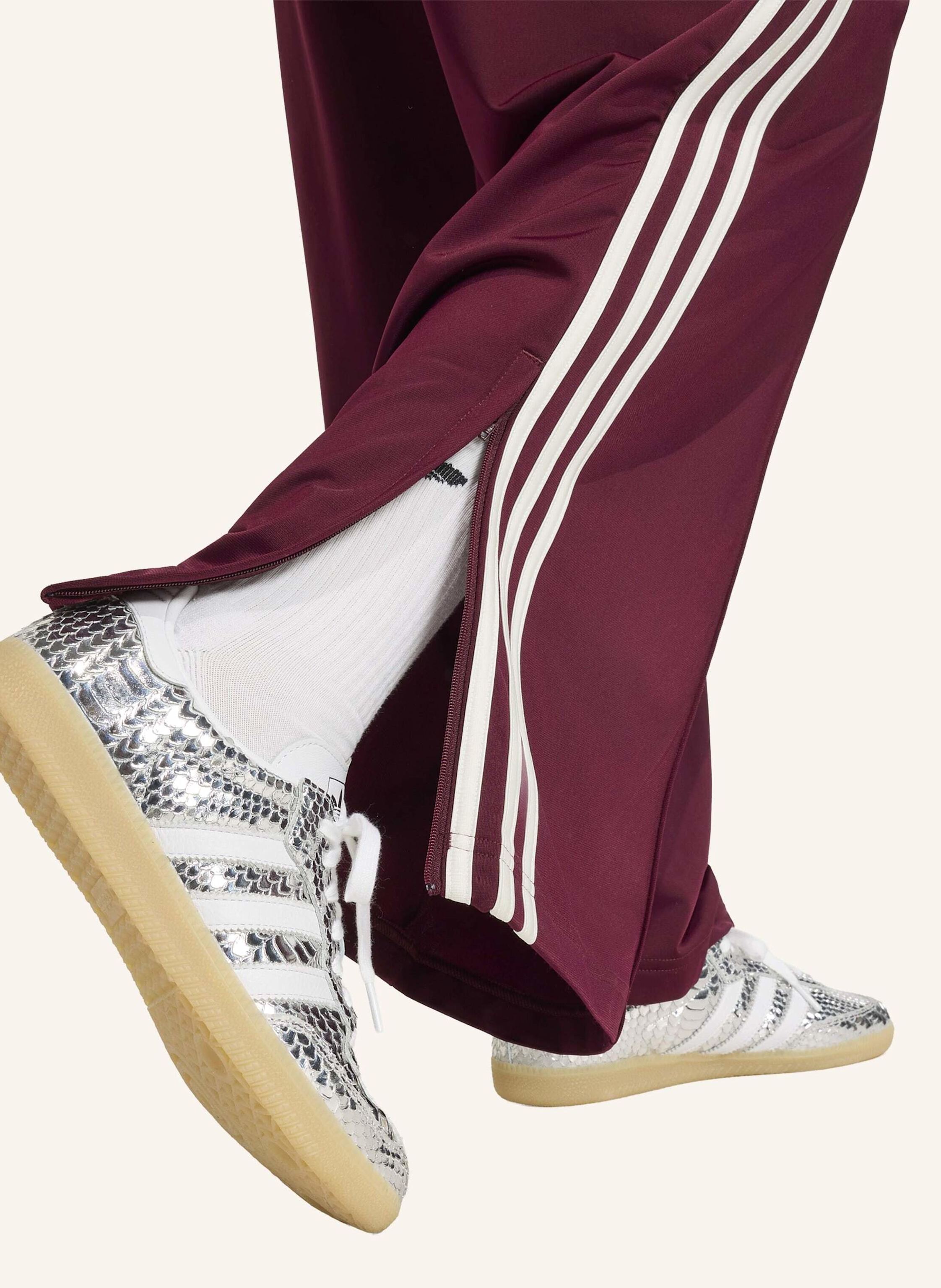 Thumbnail - Adidas Originals Firebird Loose Trainingshose rot