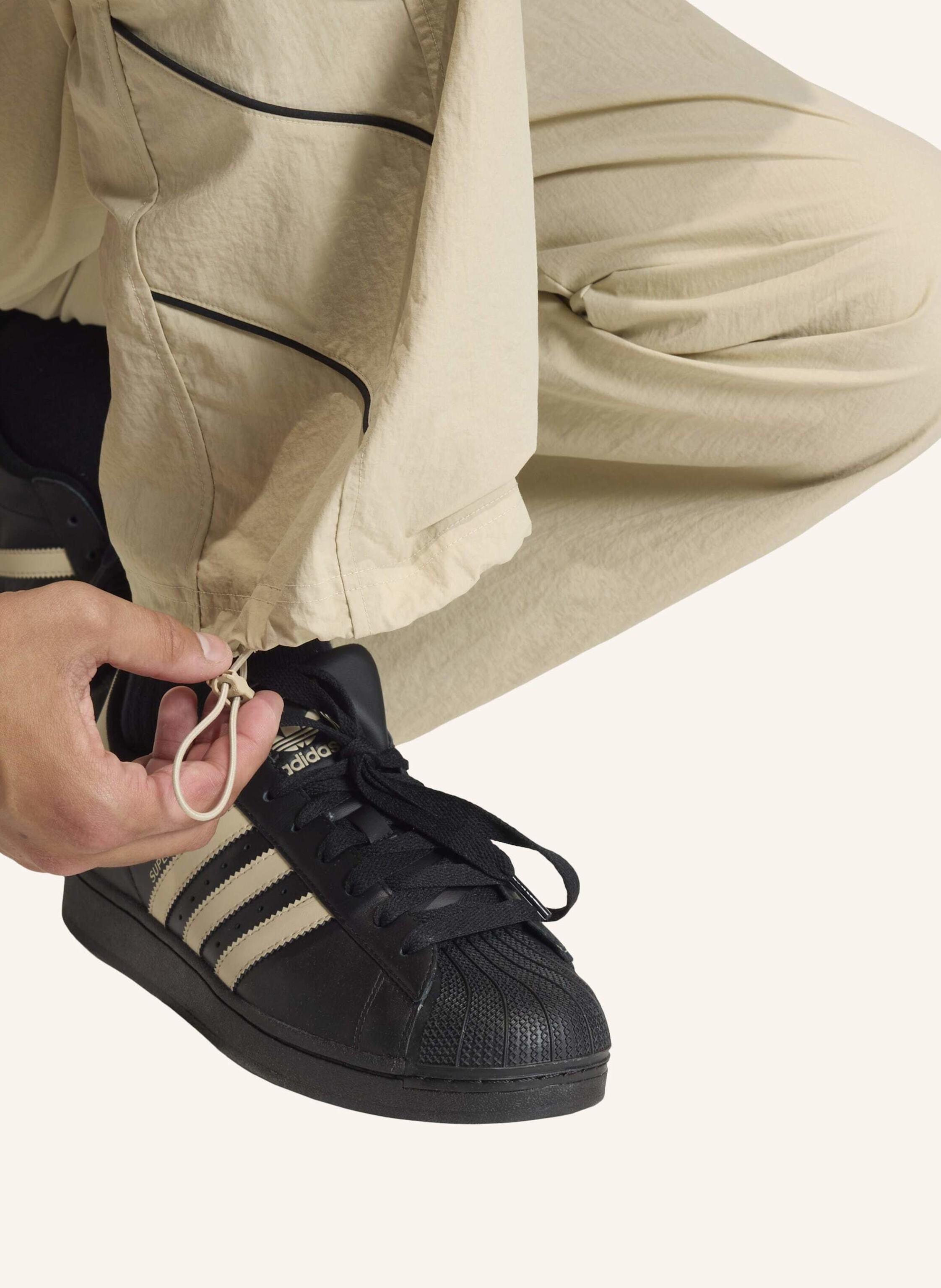 Thumbnail - Adidas Originals Cutline Trainingshose beige