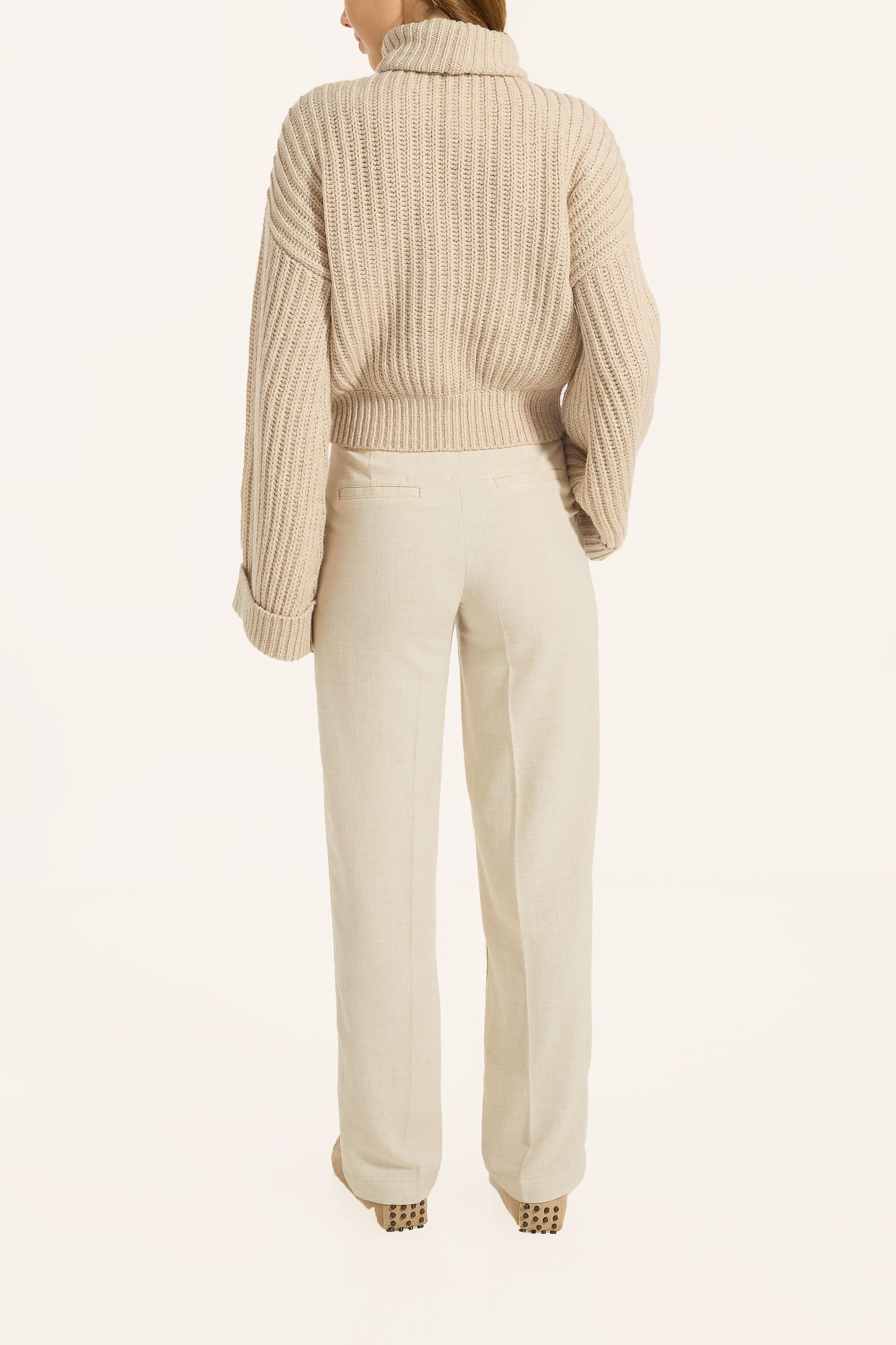 Thumbnail - Adlysh Pullover Crop Pullover Mit Wolle beige