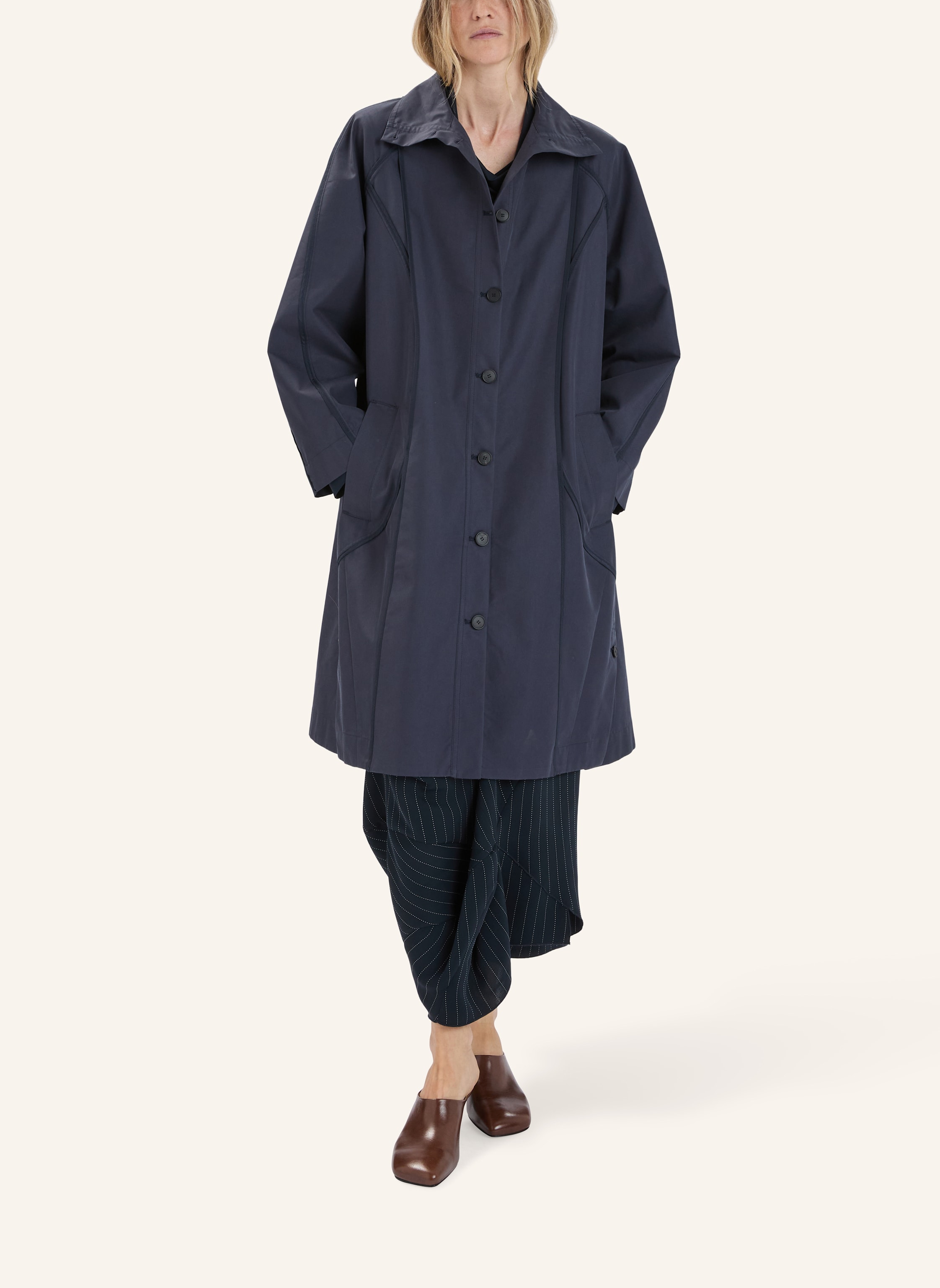 Thumbnail - High Mantel Petunia blau