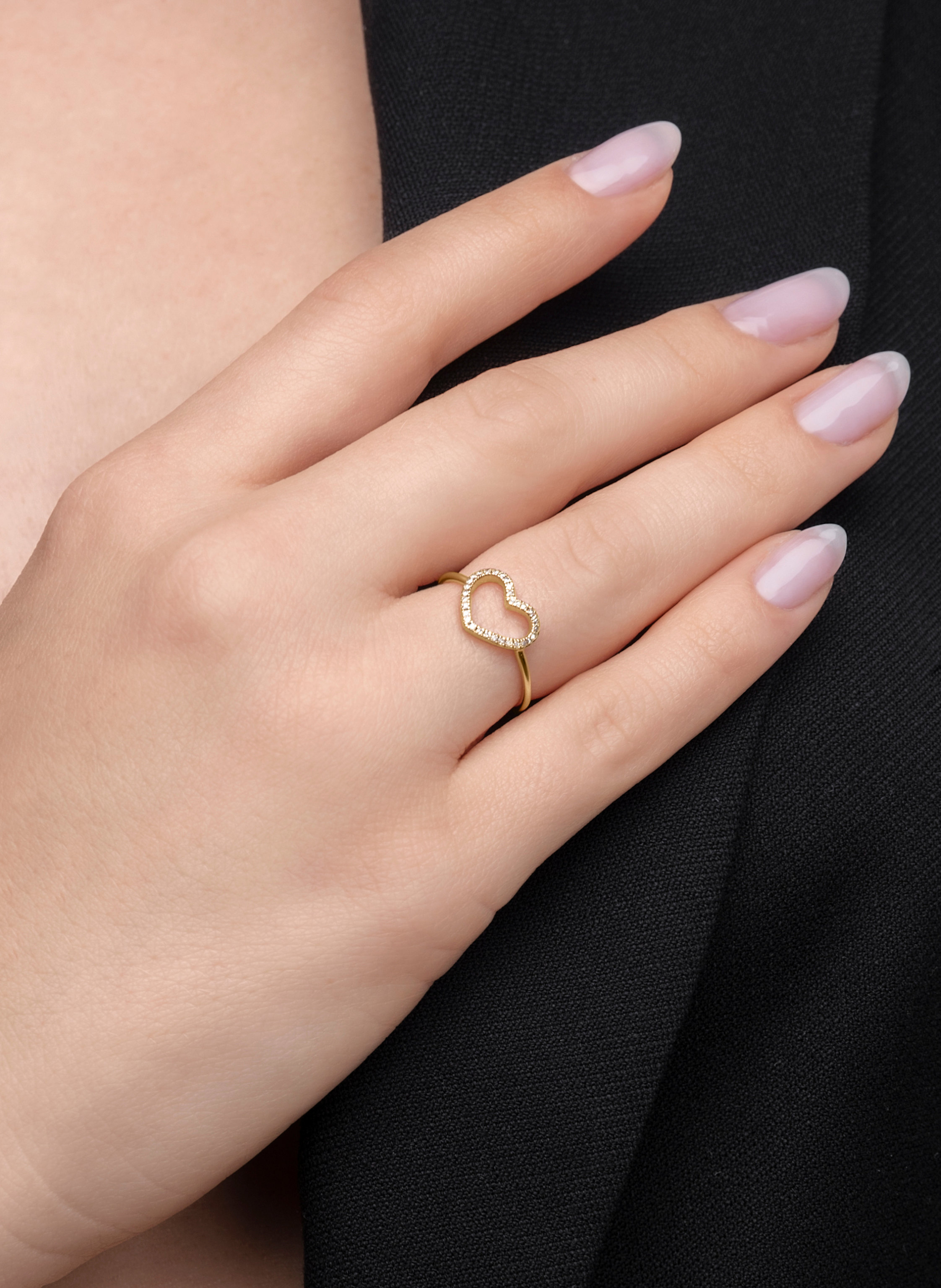 Thumbnail - Leaf Ring Herz Aus 18 Karat Gelbgold Mit Diamanten gold