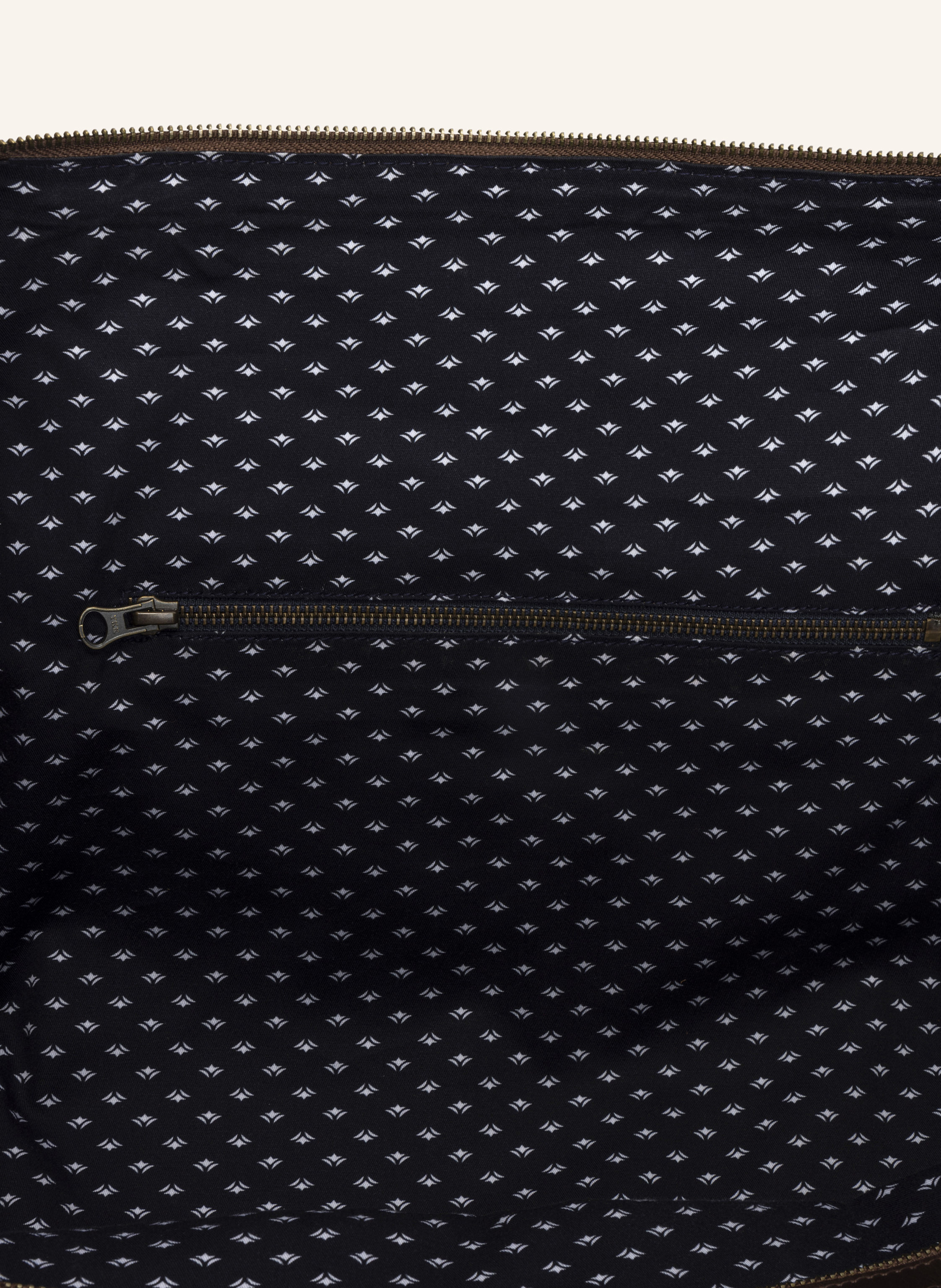 Thumbnail - Buckle & Seam Weekender Willow braun