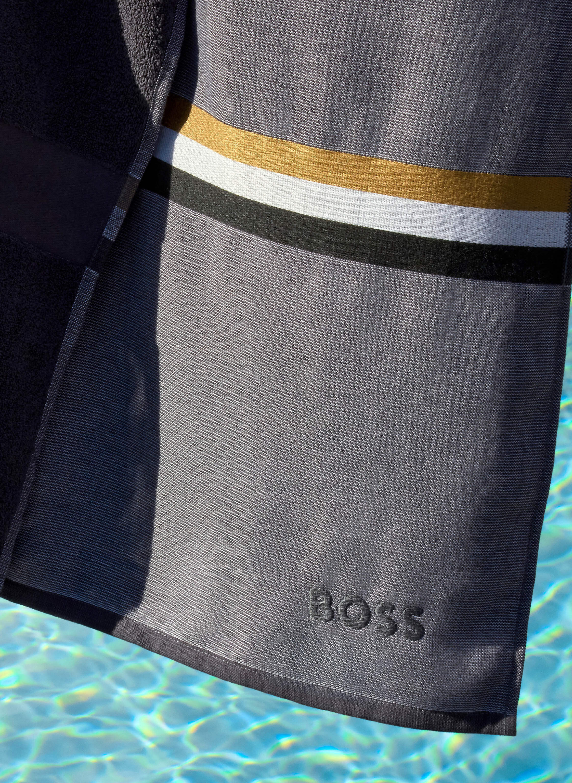 Thumbnail - Boss Strandtuch Kuda schwarz