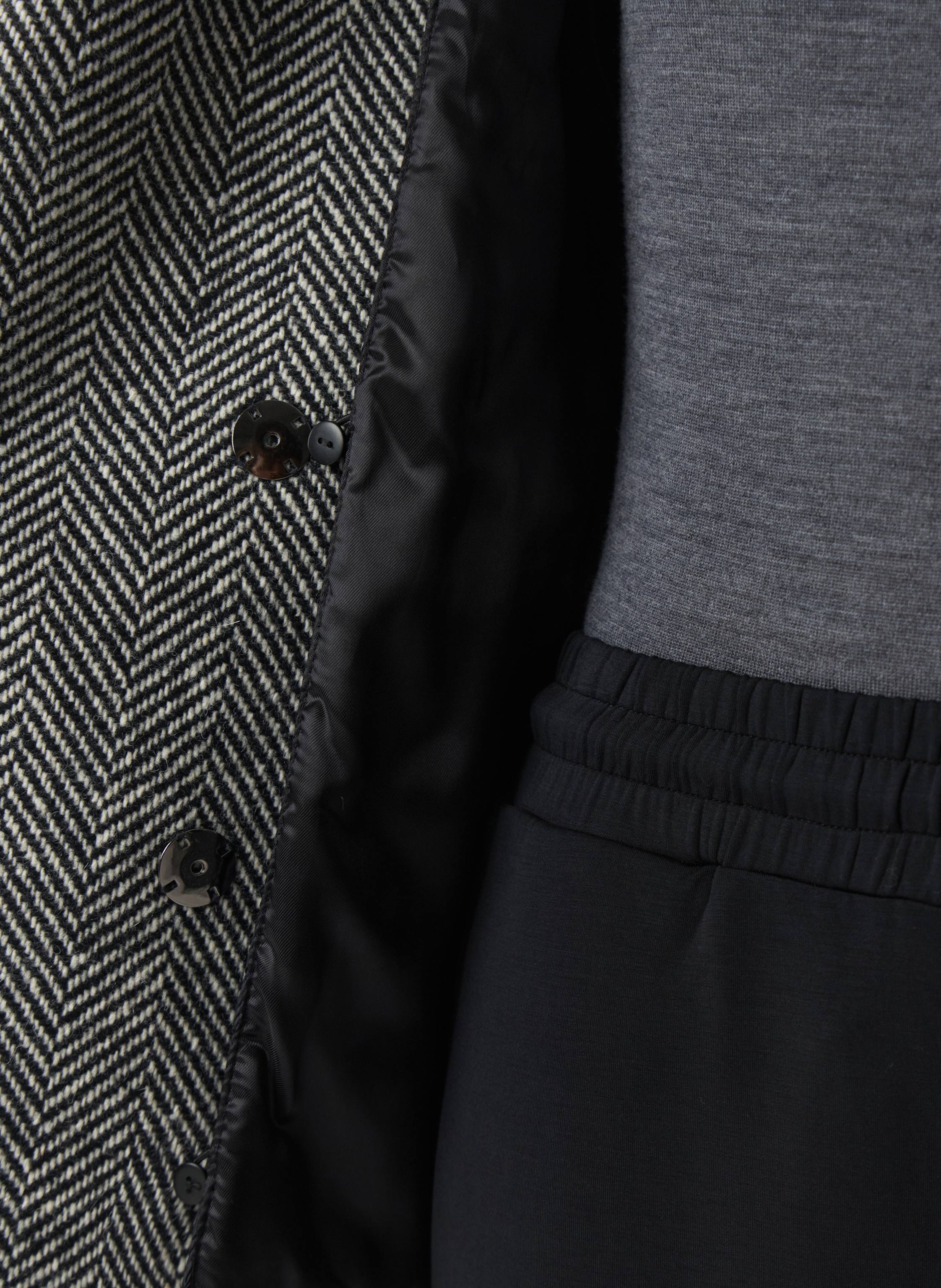 Thumbnail - Pinxit Mantel schwarz