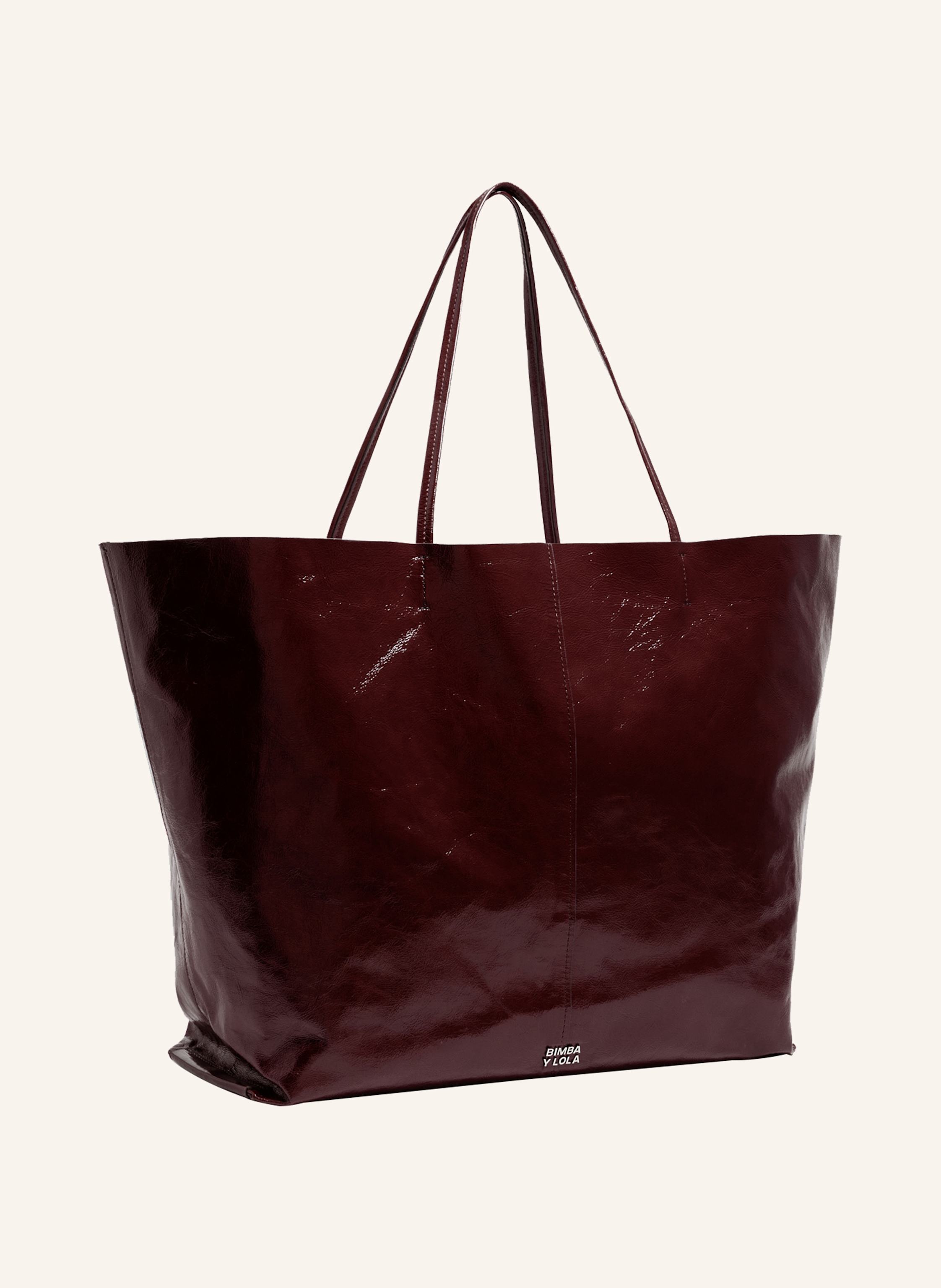 Bimba y Lola Obermaterial aus Leder. Maxi-Größe. Ungefähre Maße: 64,5 x 44,5 x 13 cm. Metallic-Logo BIMBA Y LOLA. Finish: Silber-Metallic Maxi in braun
