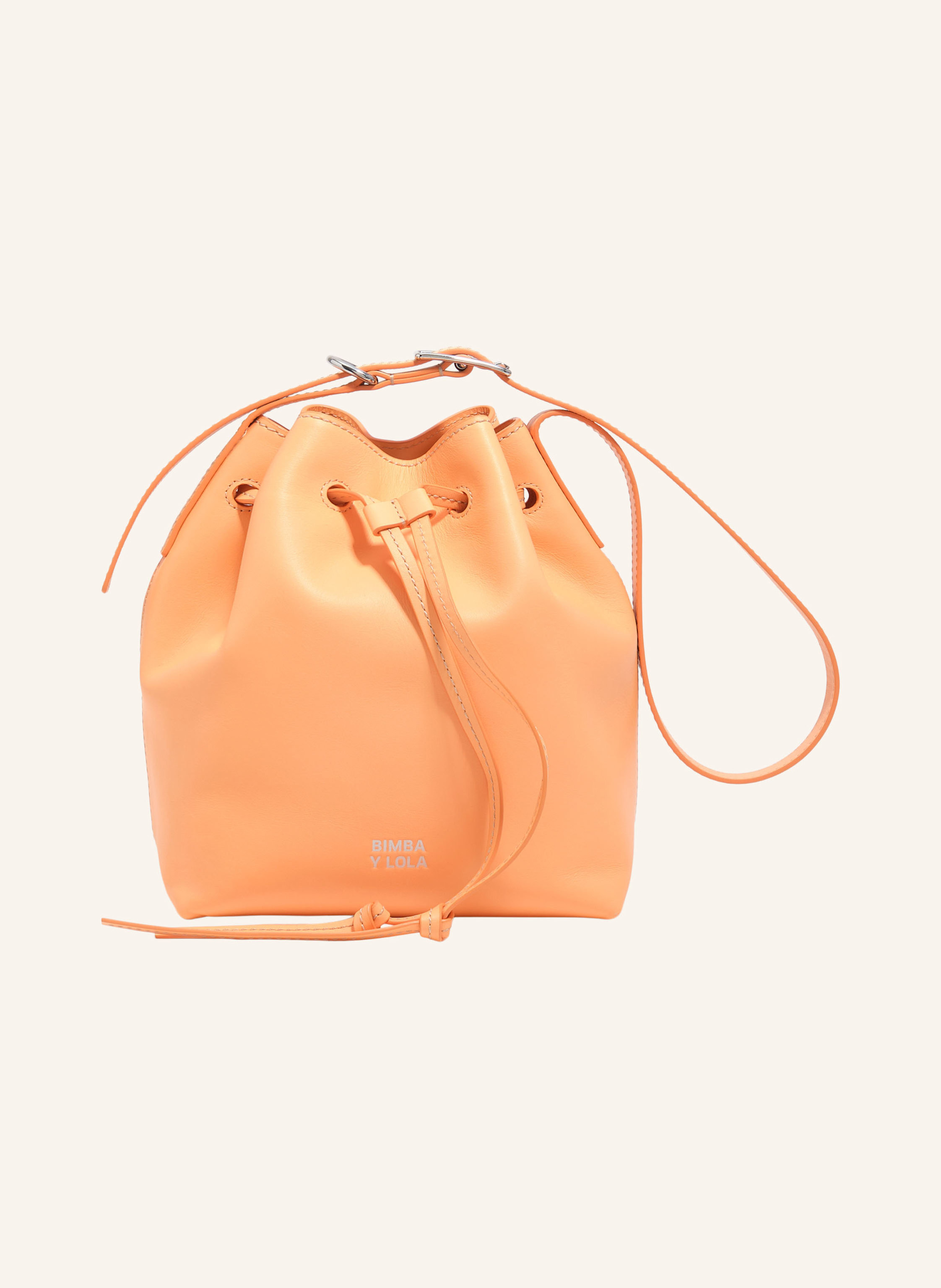 Bimba y Lola Verstellbarer Lederriemen. Große Größe. Innentasche in orange
