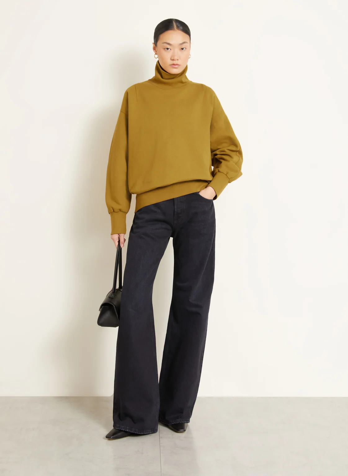 ARMARIUM 스웨트셔츠 CAMELIA