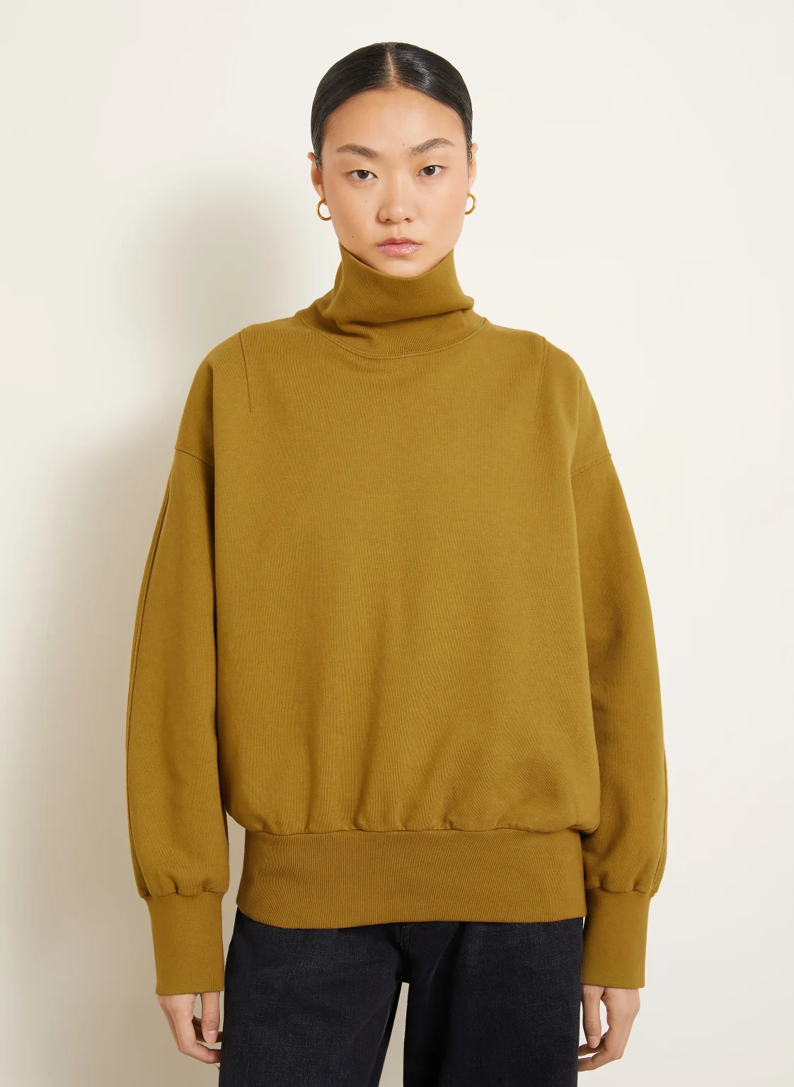 ARMARIUM 스웨트셔츠 CAMELIA
