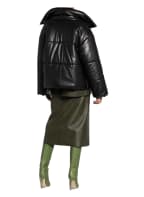 Nanushka Steppjacke in Lederoptik , Farbe: SCHWARZ (Bild 1)