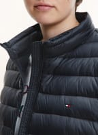 TOMMY HILFIGER Lightweight-Daunenjacke ESSENTIAL mit abnehmbarer Kapuze, Farbe: BDS Black (Bild 1)
