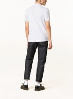 FRED PERRY Piqué-Poloshirt Slim Fit, Farbe: WEISS (Bild 1)