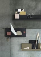 MUUTO Wandregal FOLDED, Farbe: SCHWARZ (Bild 1)