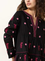 flowers for friends Kleid mit Stickereien, Farbe: SCHWARZ/ ROSA/ FUCHSIA (Bild 1)