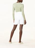 BOSS Shorts TABROIDO mit Lochspitze , Farbe: WEISS (Bild 1)