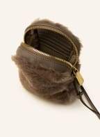 abro Smartphone-Tasche KIRA aus Lammfell , Farbe: TAUPE (Bild 1)