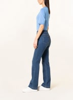 MARC CAIN Flared Jeans FARO, Farbe: 353 blue denim (Bild 1)