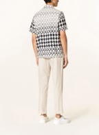 TED BAKER Kurzarm-Hemd BERGOLT Regular Fit, Farbe: ECRU/ SCHWARZ (Bild 1)