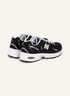 new balance Sneakers 530, Color: BLACK/ SILVER (Image 1)