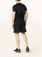 UNDER ARMOUR T-Shirt UA RUSH™ 2.0 mit Mesh, Farbe: SCHWARZ (Bild 1)