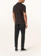 TOMMY HILFIGER Piqué-Poloshirt Regular Fit, Farbe: SCHWARZ/ OLIV/ ORANGE (Bild 1)