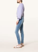 GUESS Skinny Jeans CURVE X, Color: CRL1 CARRIE LIGHT (Image 1)