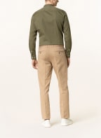 BOSS Hemd HANK Slim Fit mit Stehkragen, Farbe: KHAKI (Bild 1)