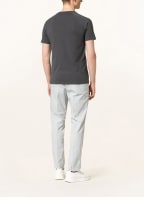 BOSS T-Shirt mit UV-Schutz 50+, Farbe: DUNKELGRAU (Bild 1)