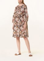 darling harbour Kleid mit 3/4-Arm und Stickereien , Farbe: LACHS/ HELLBLAU/ ROSÉ (Bild 1)
