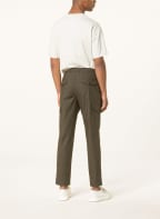 TOMMY HILFIGER Cargohose Relaxed Tapered Fit, Farbe: OLIV (Bild 1)