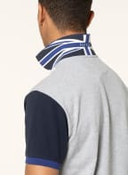 HACKETT LONDON Piqué-Poloshirt Classic Fit, Farbe: WEISS/ GRAU/ ROT (Bild 1)