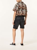 REPLAY Jeansshorts Tapered Fit, Farbe: 097 DARK GREY (Bild 1)