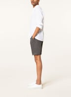 BOSS Chinoshorts SLICE Slim Fit , Farbe: GRAU/ DUNKELGRAU (Bild 1)