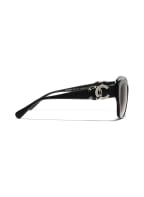 CHANEL Schmetterlingsförmige Sonnenbrille, Farbe: C622S5 - SCHWARZ/ BRAUN VERLAUF (Bild 1)