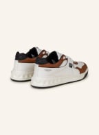 VALENTINO GARAVANI Sneaker ONE STUD, Farbe: WEISS/ BRAUN (Bild 1)