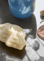 BROSTE COPENHAGEN Kerze SEASHELL, Farbe: HELLGELB (Bild 1)