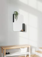 umbra Wandspiegel ALCOVE , Farbe: SCHWARZ (Bild 1)