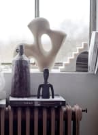 Bloomingville Decorative figurine CIDO, Color: WHITE/ GRAY (Image 1)