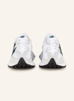 new balance Sneaker 327, Farbe: WEISS/ HELLGRAU/ DUNKELGRÜN (Bild 1)