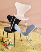 FRITZ HANSEN Kinderstuhl SERIES 7™, Farbe: SCHWARZ (Bild 1)