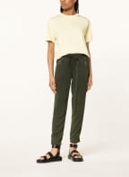 CARTOON Hose im Jogging-Stil Relaxed Fit , Farbe: DUNKELGRÜN (Bild 1)
