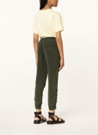 CARTOON Hose im Jogging-Stil Relaxed Fit , Farbe: DUNKELGRÜN (Bild 1)