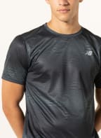 new balance Running T-shirt ACCELERATE, Color: BLACK/ DARK GRAY (Image 1)