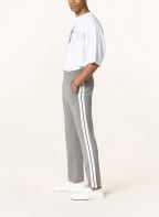 Palm Angels Strickhose aus Cashmere mit Galonstreifen, Farbe: GRAU (Bild 1)