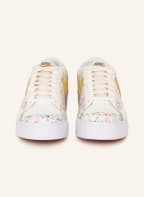 Nike Sneaker BLAZER LOW PLATFORM, Farbe: WEISS/ BLAU/ DUNKELGELB (Bild 1)