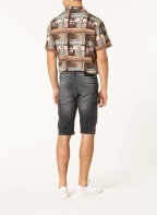 BOSS Jeansshorts TABER Tapered Fit, Farbe: 038 MEDIUM GREY (Bild 1)