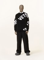 VETEMENTS Oversized sweater made of merino wool, Color: BLACK/ WHITE (Image 1)