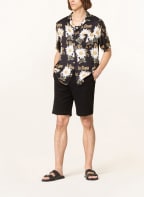 ALL SAINTS Resorthemd NO FUN Relaxed Fit, Farbe: SCHWARZ/ WEISS/ GRÜN (Bild 1)