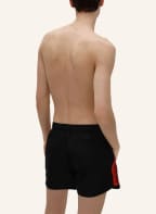 HUGO Badeshorts HYDRA mit Galonstreifen, Farbe: SCHWARZ/ ROT (Bild 1)